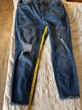 Jennifer Lopez High Waist Skinny Distressed Crop fringe hem 14